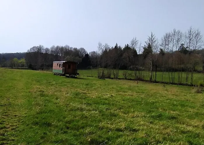 Roulotte De La Petite Beauronne