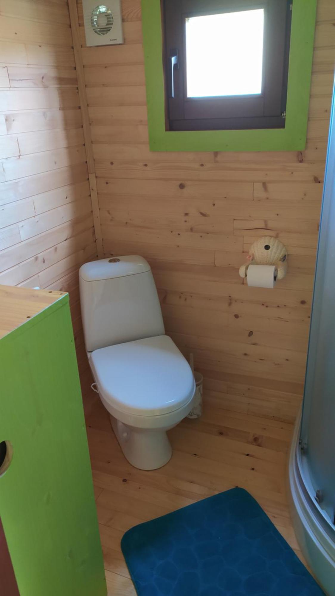 Luxe tent Roulotte De La Petite Beauronne
